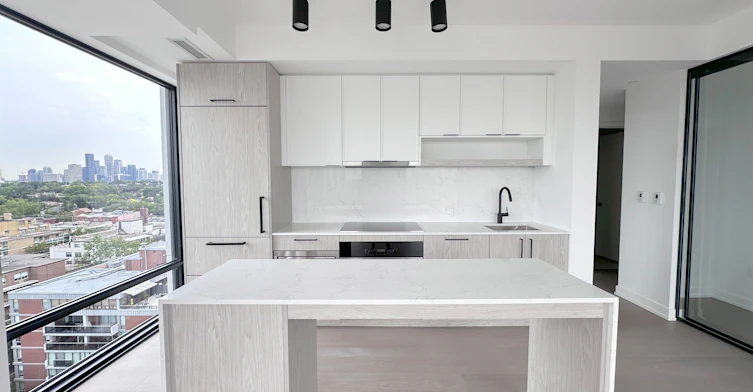 1709-91 Montclair Avenue, Toronto, ON, M5P 0B1 - 5