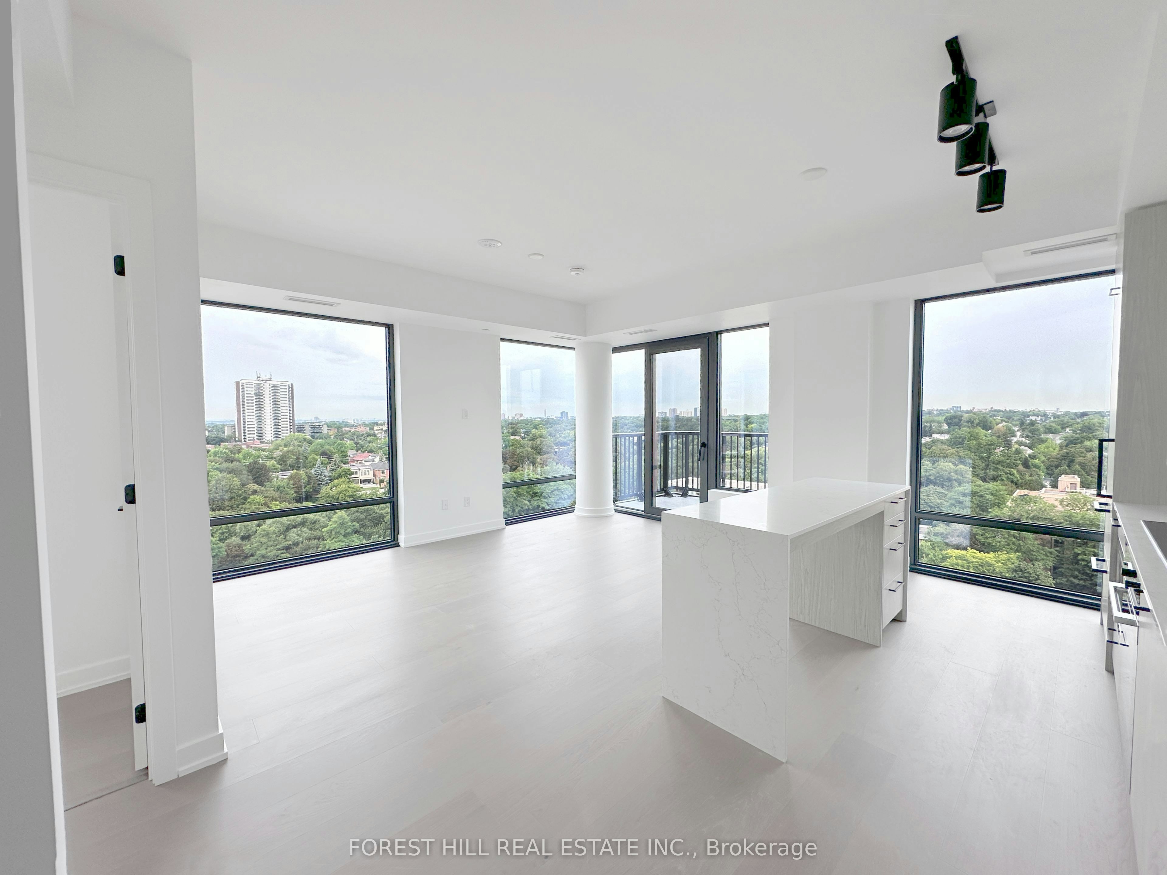 1709-91 Montclair Avenue, Toronto, ON, M5P 0B1