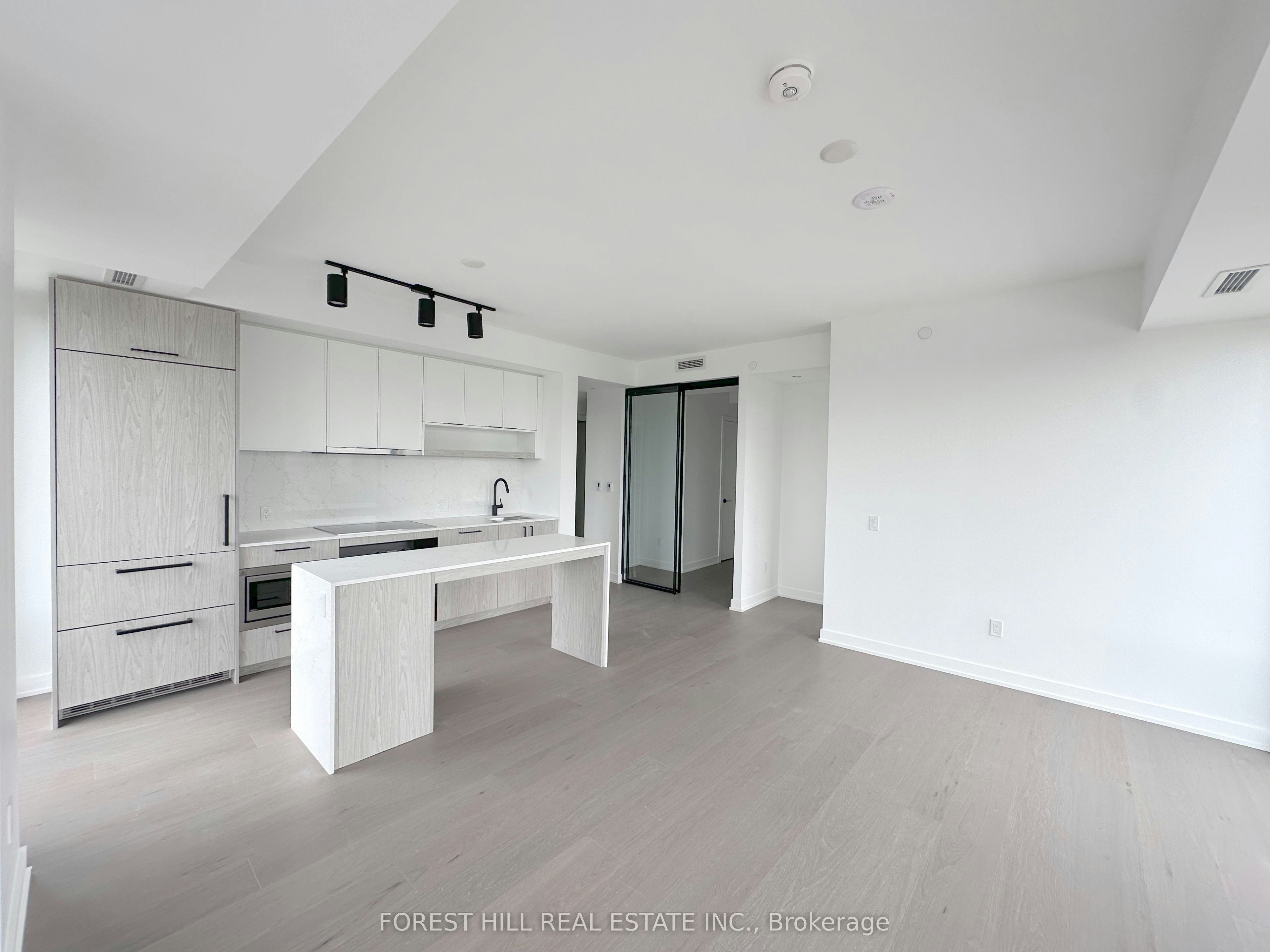 1709-91 Montclair Avenue, Toronto, ON, M5P 0B1 - 11
