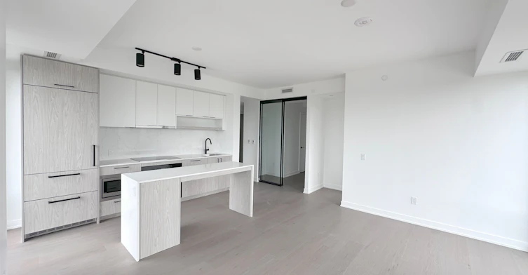 1709-91 Montclair Avenue, Toronto, ON, M5P 0B1 - 11