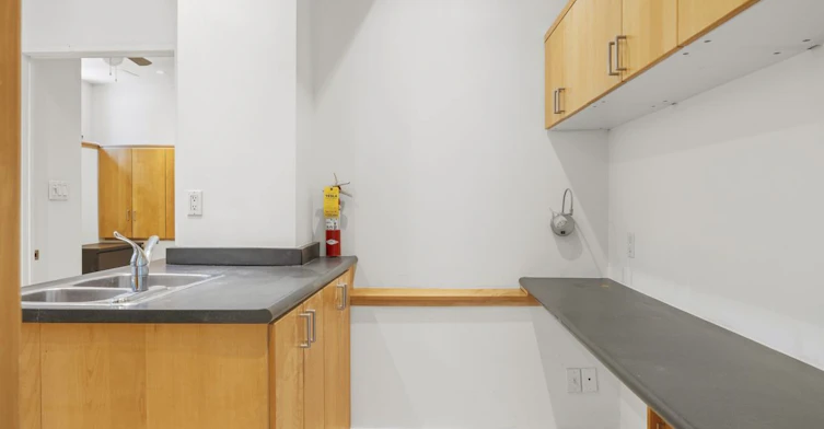 Lower Back-321 Palmerston Boulevard, Toronto, ON, M6G 2N5 - 10