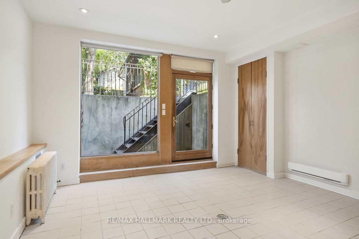 Lower Back-321 Palmerston Boulevard, Toronto, ON, M6G 2N5 - 3