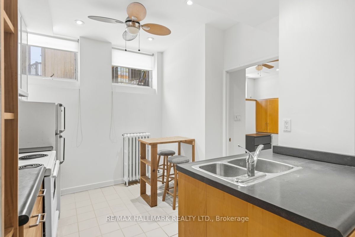 Lower Back-321 Palmerston Boulevard, Toronto, ON, M6G 2N5 - 9