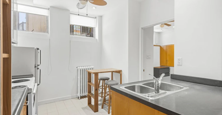 Lower Back-321 Palmerston Boulevard, Toronto, ON, M6G 2N5 - 9