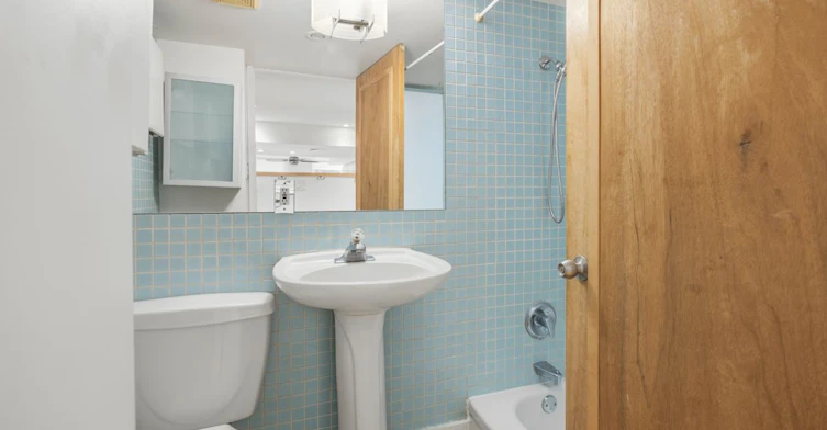 Lower Back-321 Palmerston Boulevard, Toronto, ON, M6G 2N5 - 5