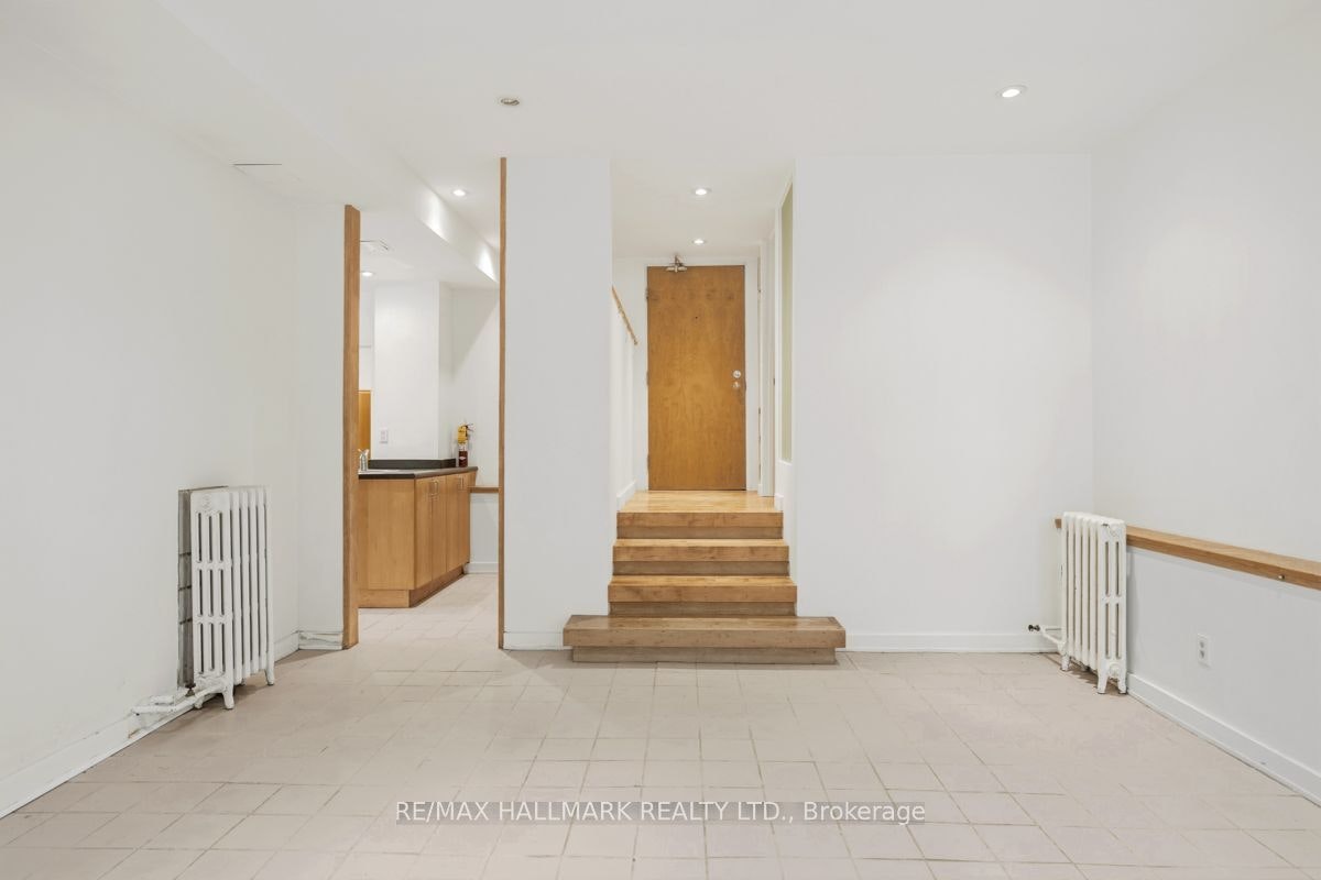 Lower Back-321 Palmerston Boulevard, Toronto, ON, M6G 2N5 - 7