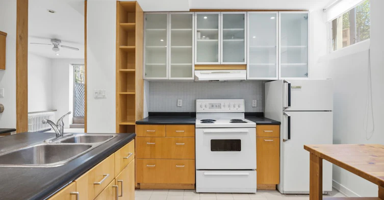 Lower Back-321 Palmerston Boulevard, Toronto, ON, M6G 2N5 - 13