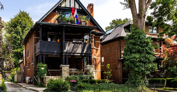 Lower Back-321 Palmerston Boulevard, Toronto, ON, M6G 2N5