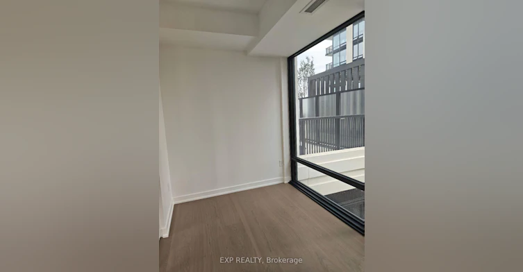 902-91 Montclair Avenue, Toronto, ON, M5P 0B1 - 5