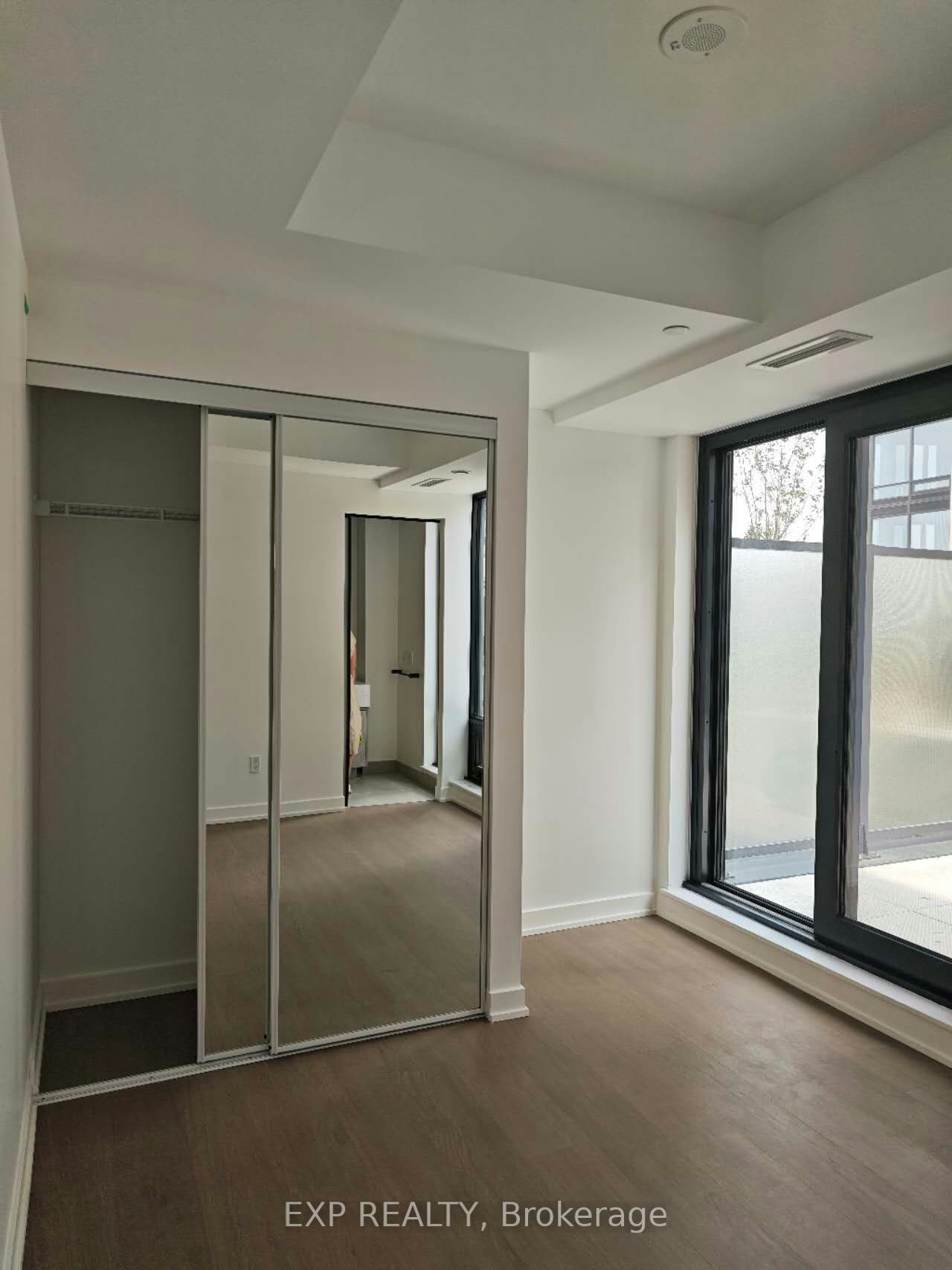 902-91 Montclair Avenue, Toronto, ON, M5P 0B1 - 10