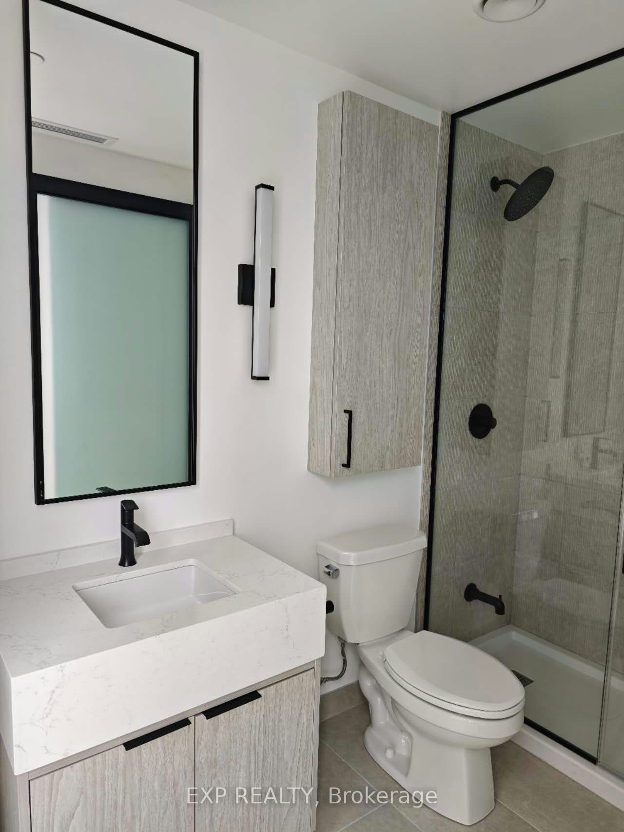 902-91 Montclair Avenue, Toronto, ON, M5P 0B1 - 3