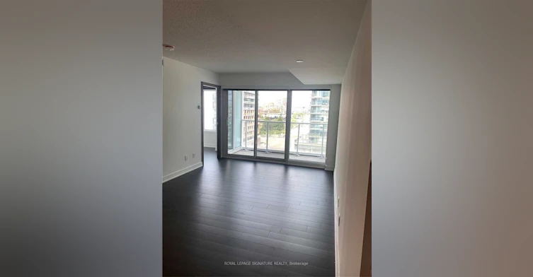 1003-19 Bathurst Street, Toronto, ON, M5V 0N2 - 3