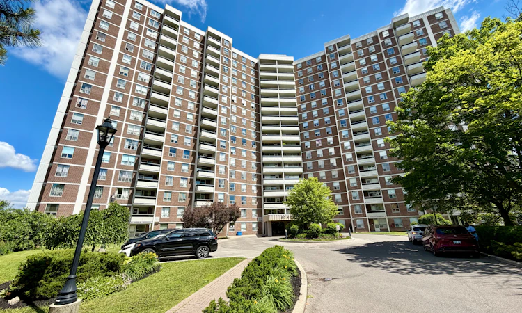 409-20 Edgecliff Golfway