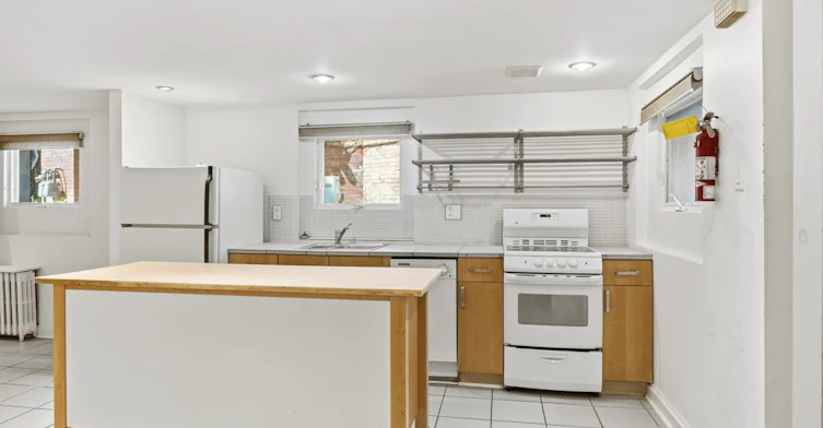 Lower Front-321 Palmerston Boulevard, Toronto, ON, M6G 2N5 - 7