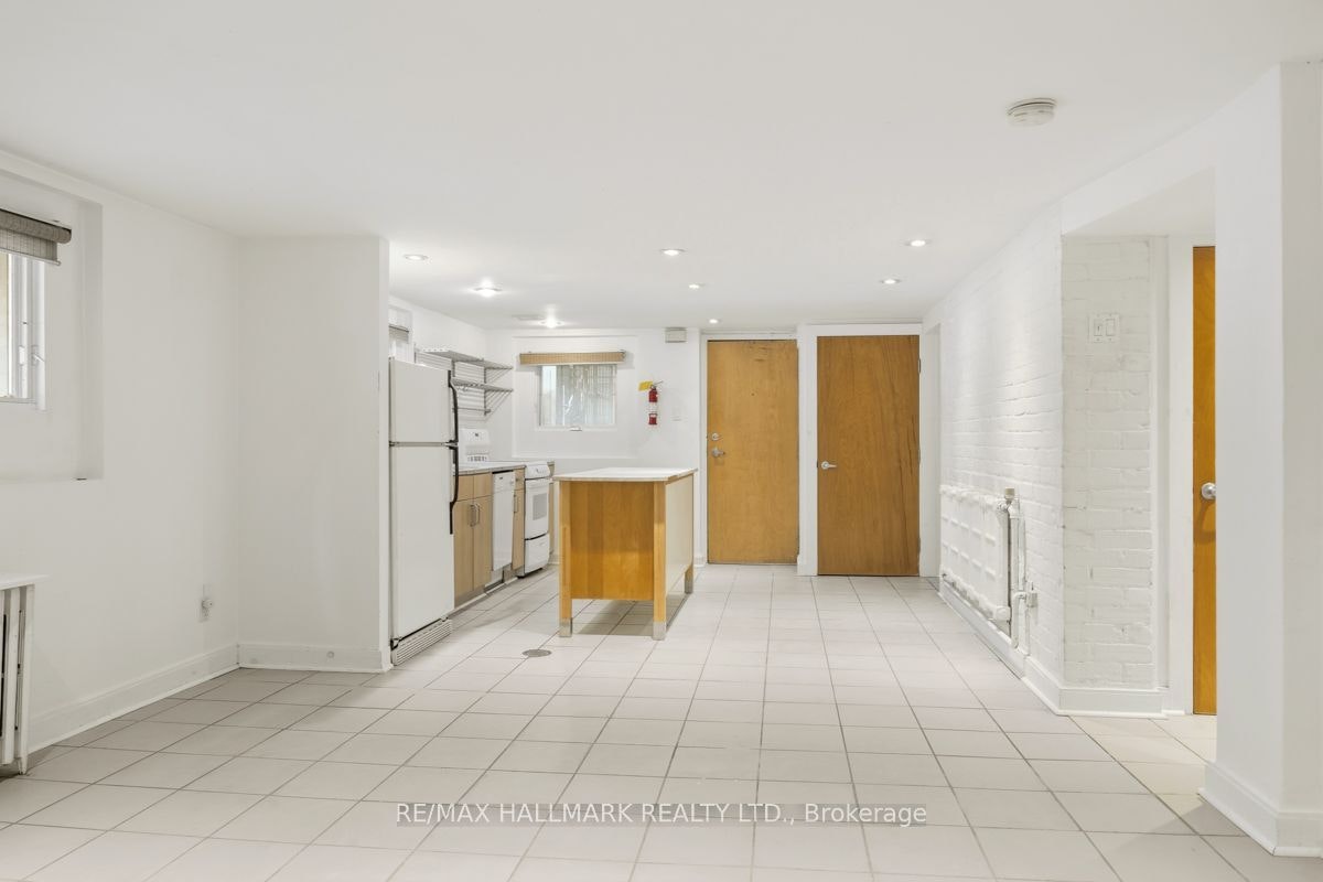 Lower Front-321 Palmerston Boulevard, Toronto, ON, M6G 2N5 - 4