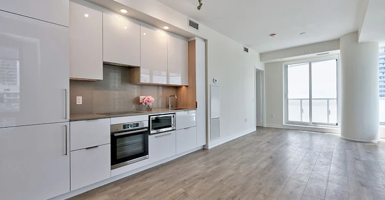 2502-28 Freeland Street, Toronto, ON, M5E 0E3 - 5
