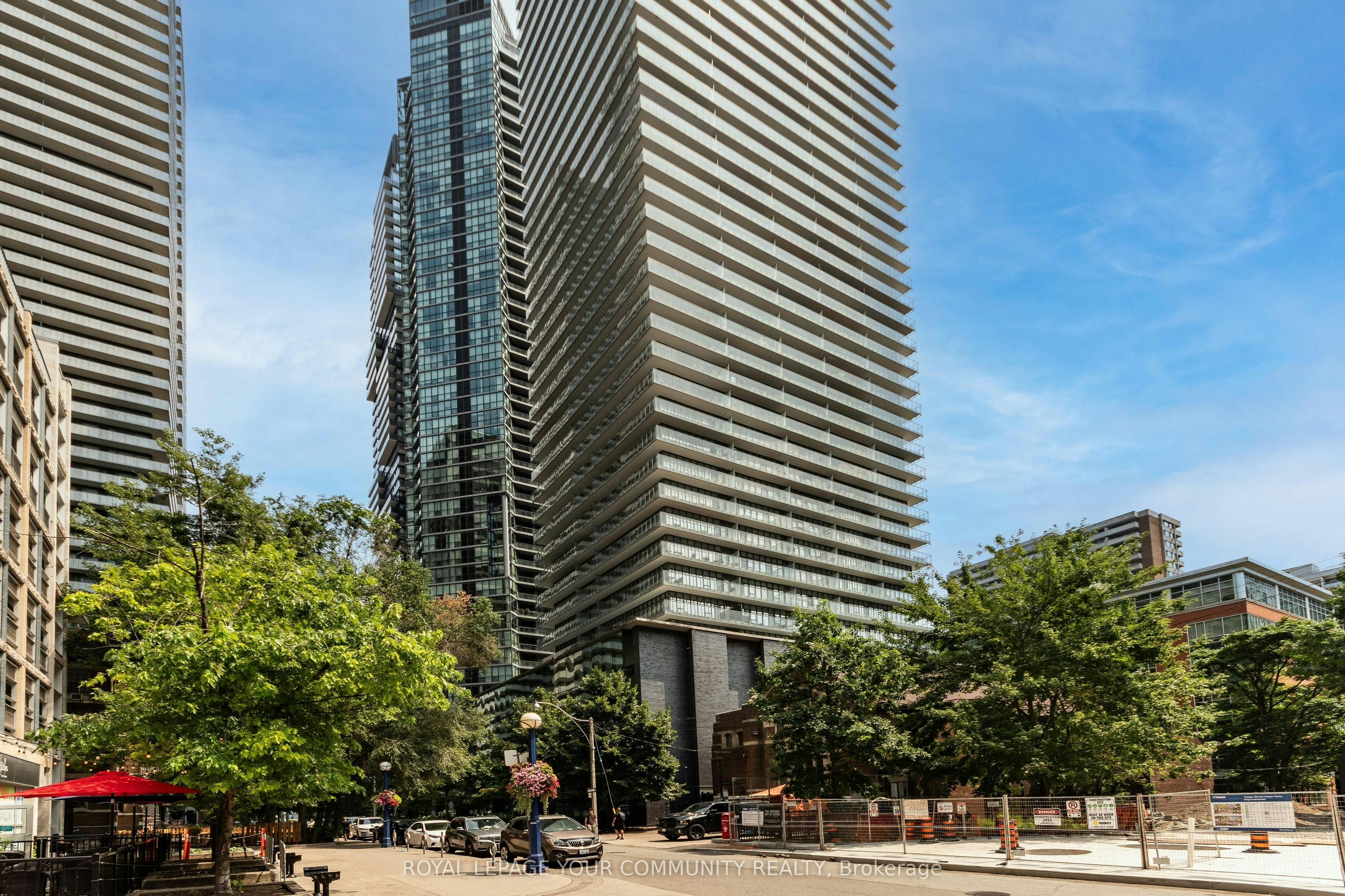3408-33 Charles Street E, Toronto, ON, M4Y 0A2 - 2