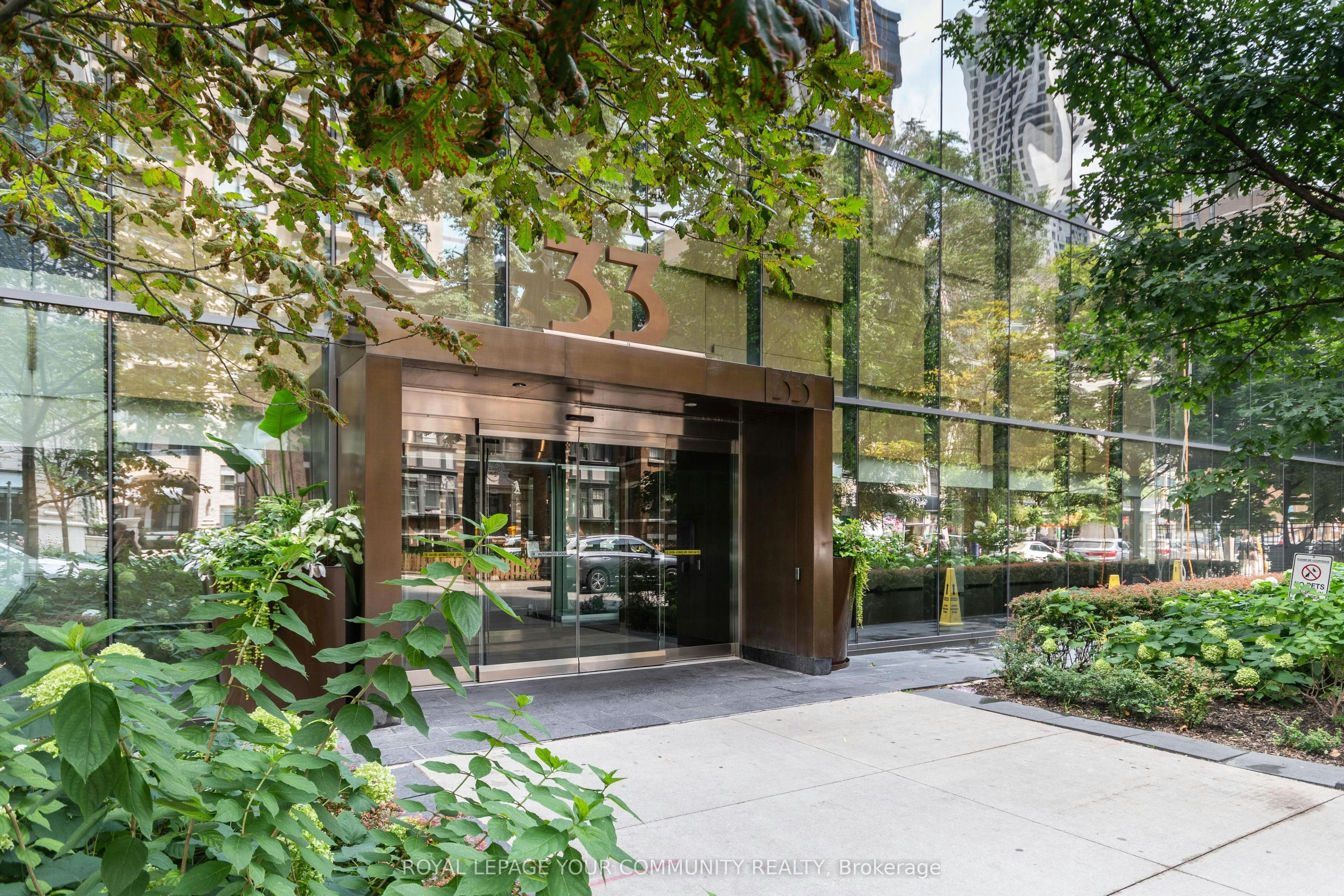 3408-33 Charles Street E, Toronto, ON, M4Y 0A2 - 3