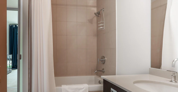 3408-33 Charles Street E, Toronto, ON, M4Y 0A2 - 18