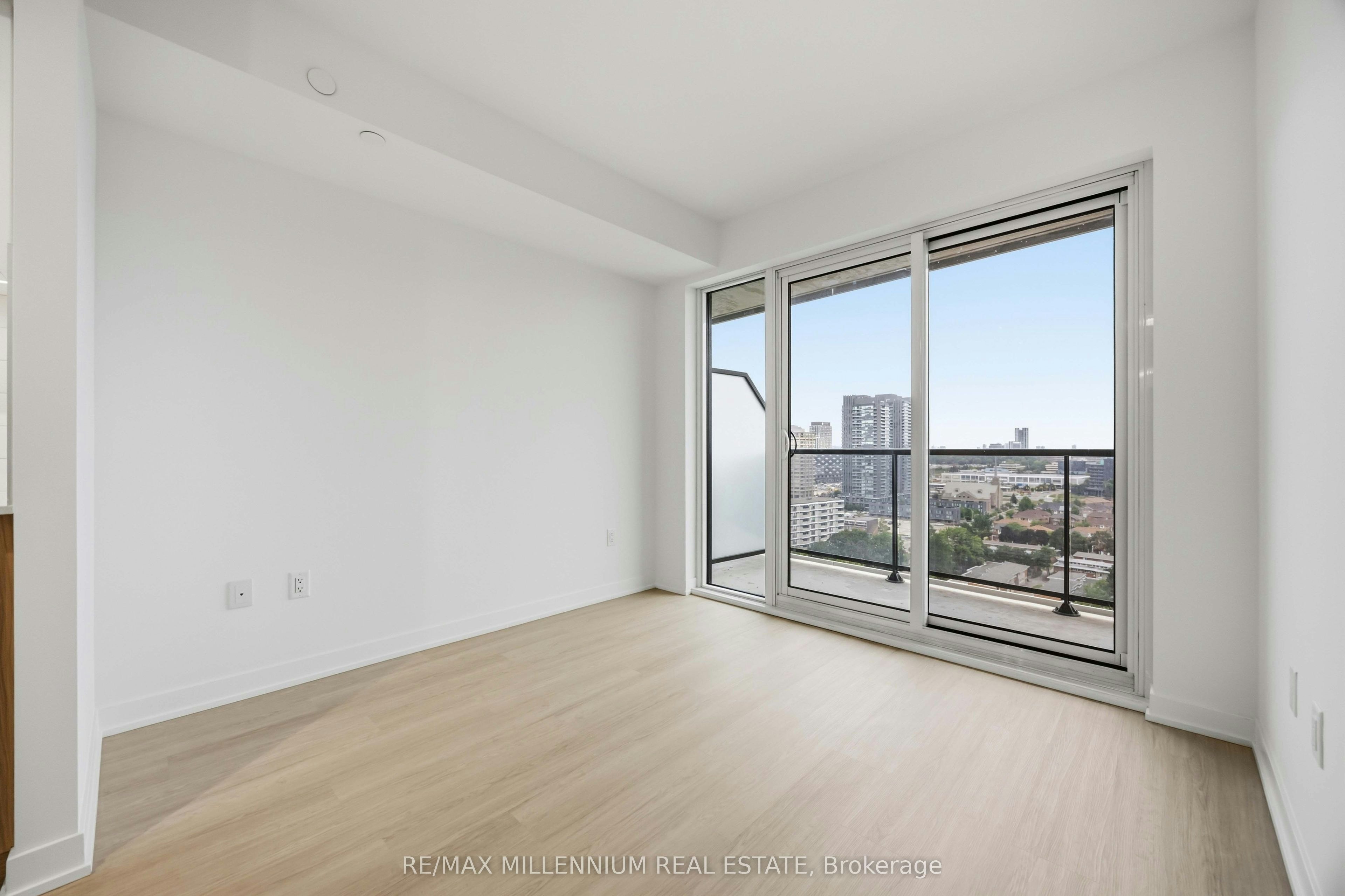 1703-15 Salomon Drive, Toronto, ON, M3C 0T2 - 15