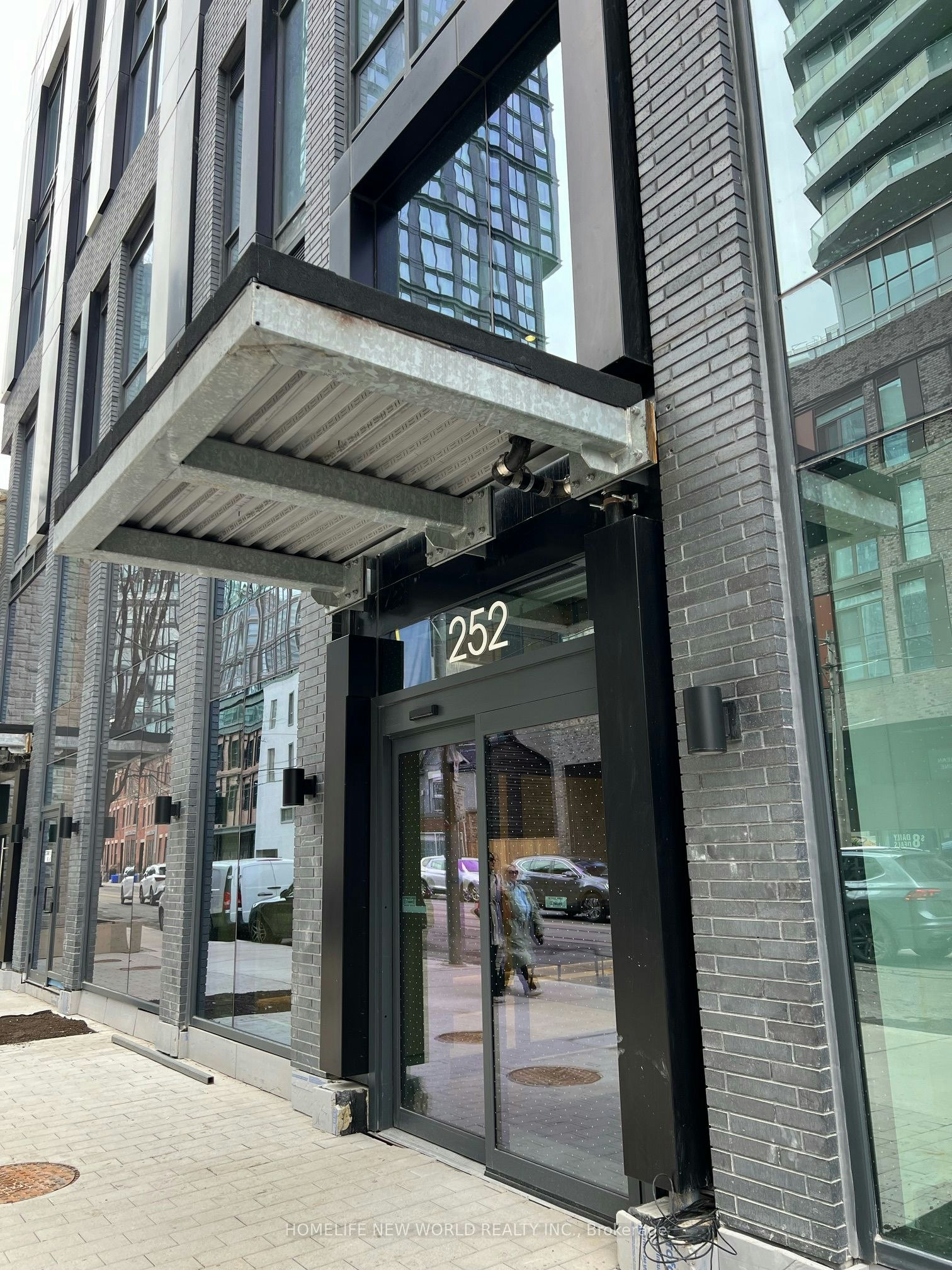 807-252 Church Street, Toronto, ON, M5B 0E6 - 5