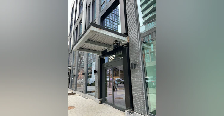 807-252 Church Street, Toronto, ON, M5B 0E6 - 5