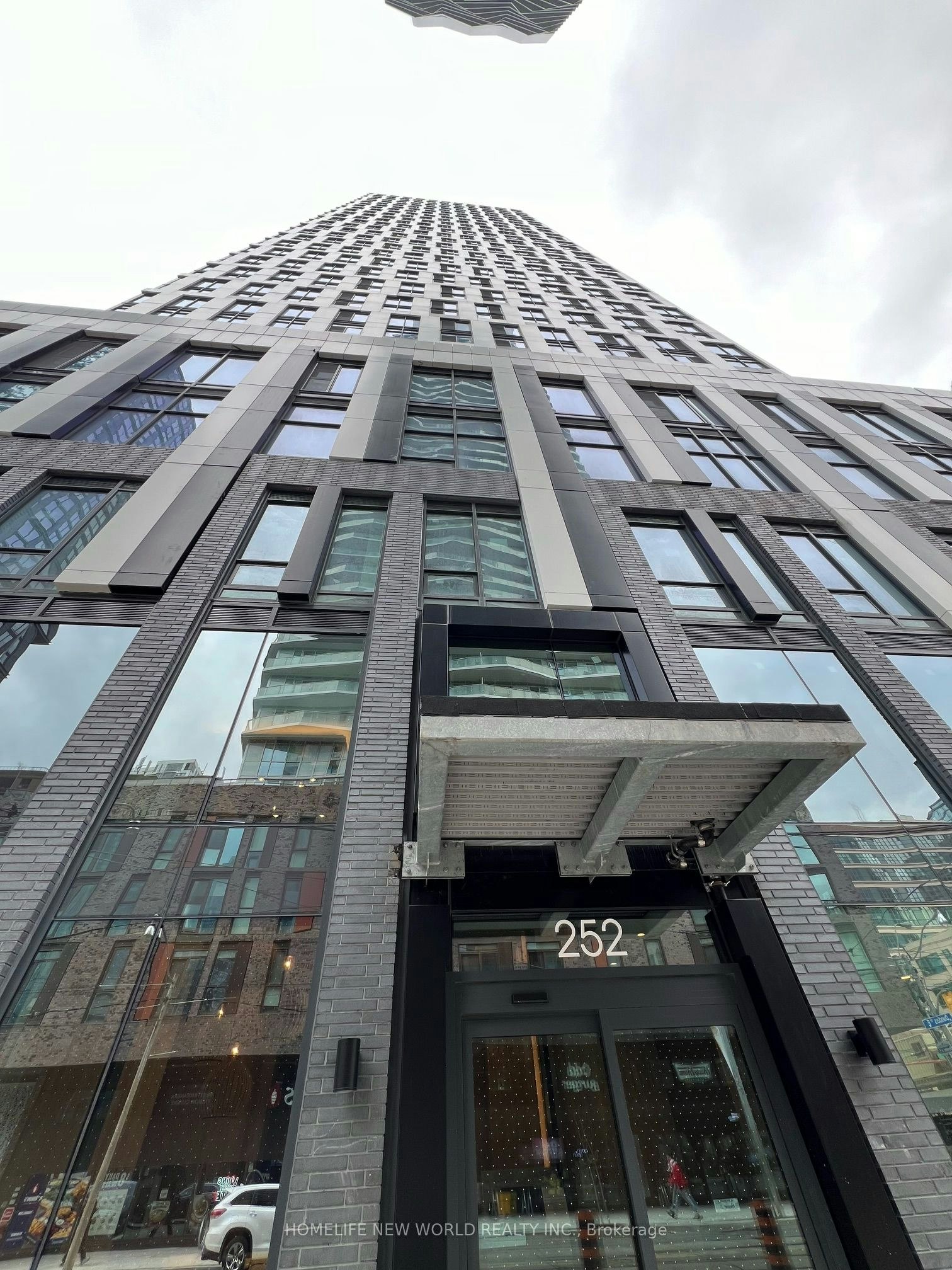 807-252 Church Street, Toronto, ON, M5B 0E6 - 3