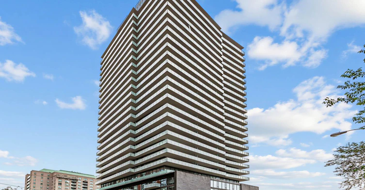 407-1815 Yonge Street, Toronto, ON, M4T 2A4