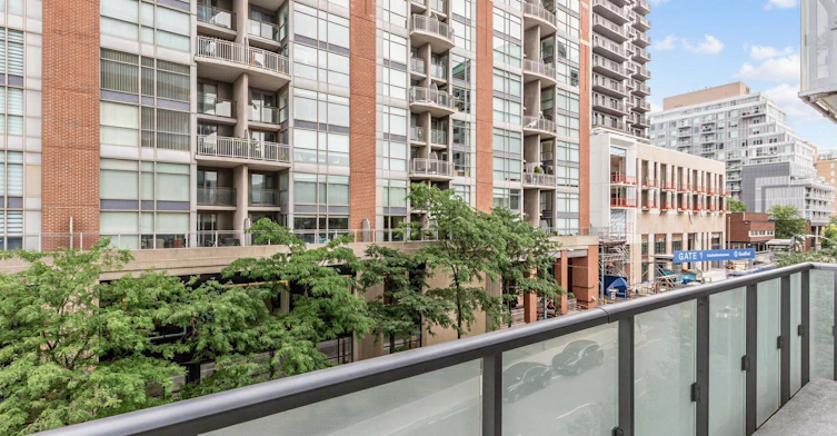 407-1815 Yonge Street, Toronto, ON, M4T 2A4 - 3