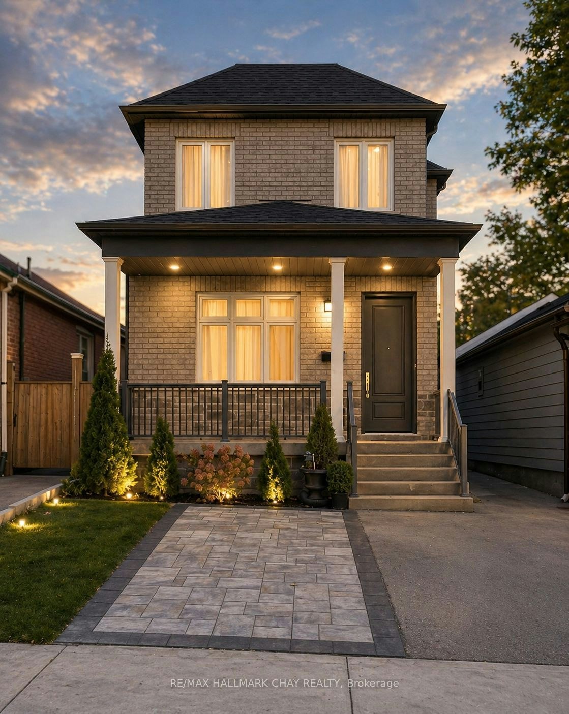 611 Northcliffe Boulevard, Toronto, ON, M6E 3L8