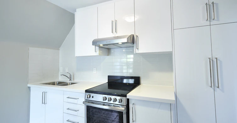 Upper-345 Gladstone Avenue, Toronto, ON, M6H 3H5 - 7