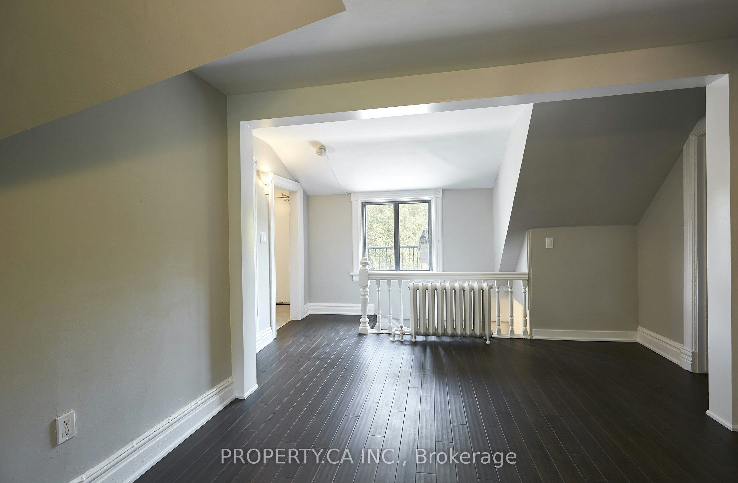 Upper-345 Gladstone Avenue, Toronto, ON, M6H 3H5 - 14