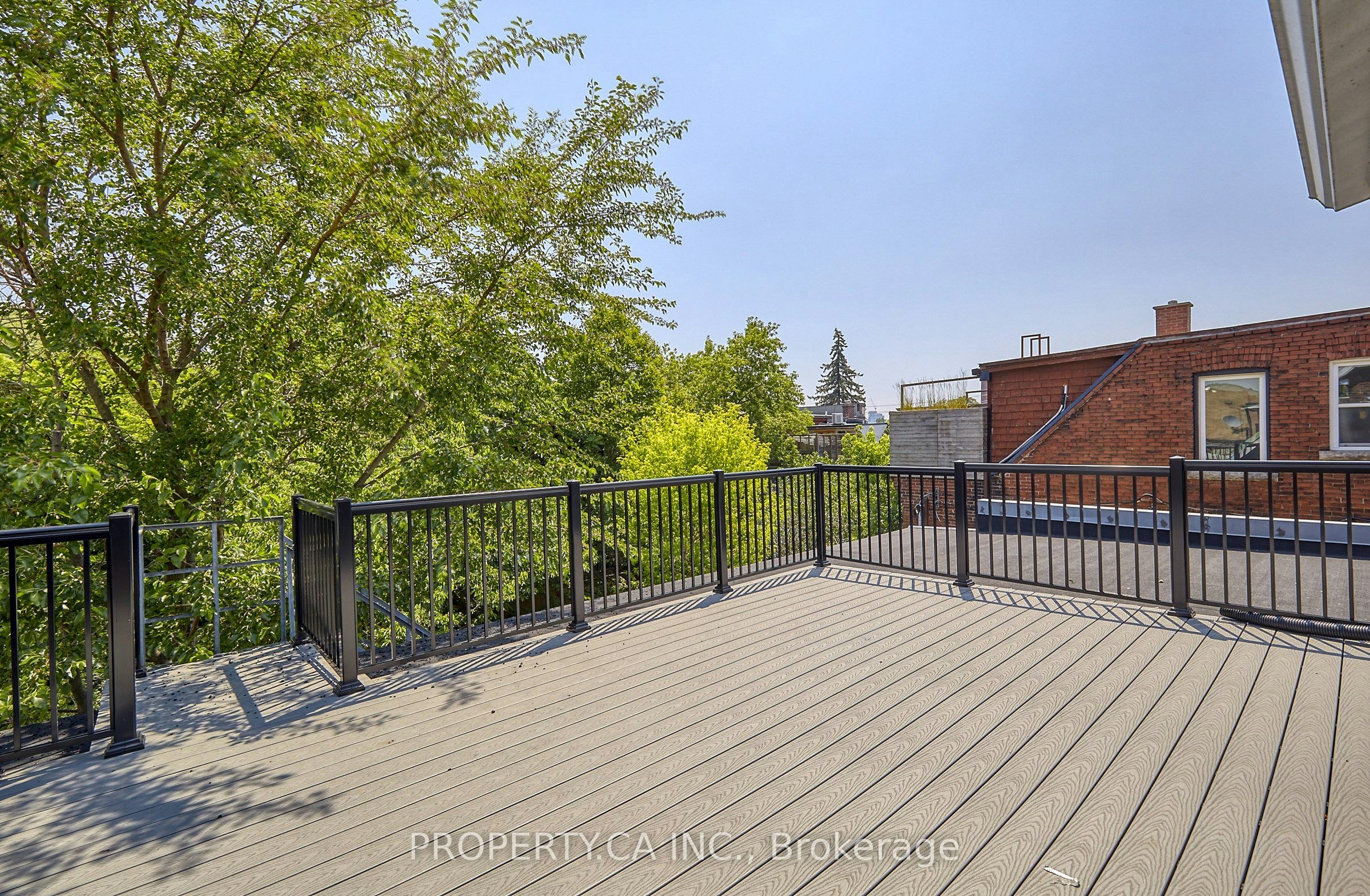 Upper-345 Gladstone Avenue, Toronto, ON, M6H 3H5 - 4