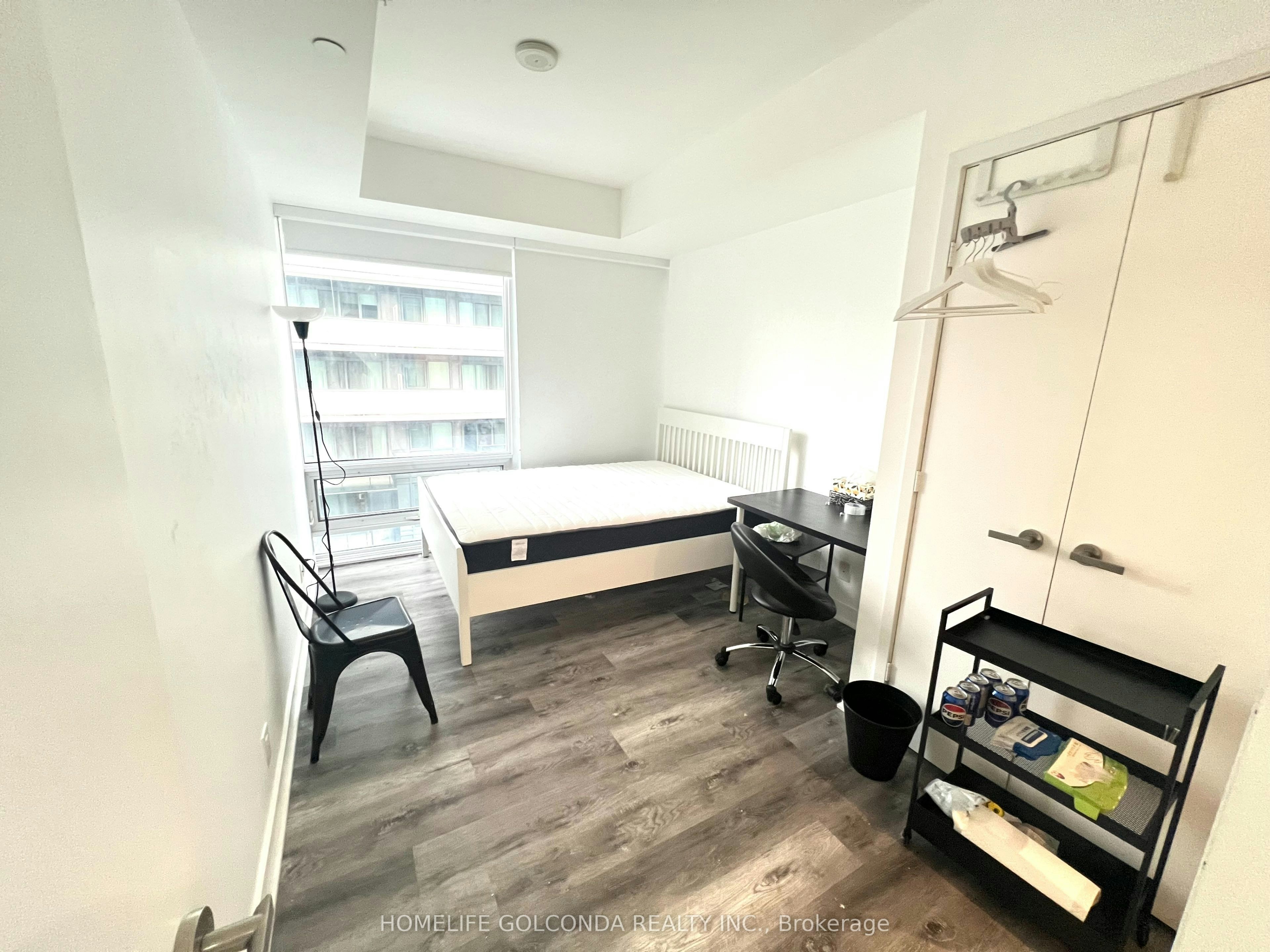 1209-15 Grenville Street, Toronto, ON, M4Y 1A1 - 5