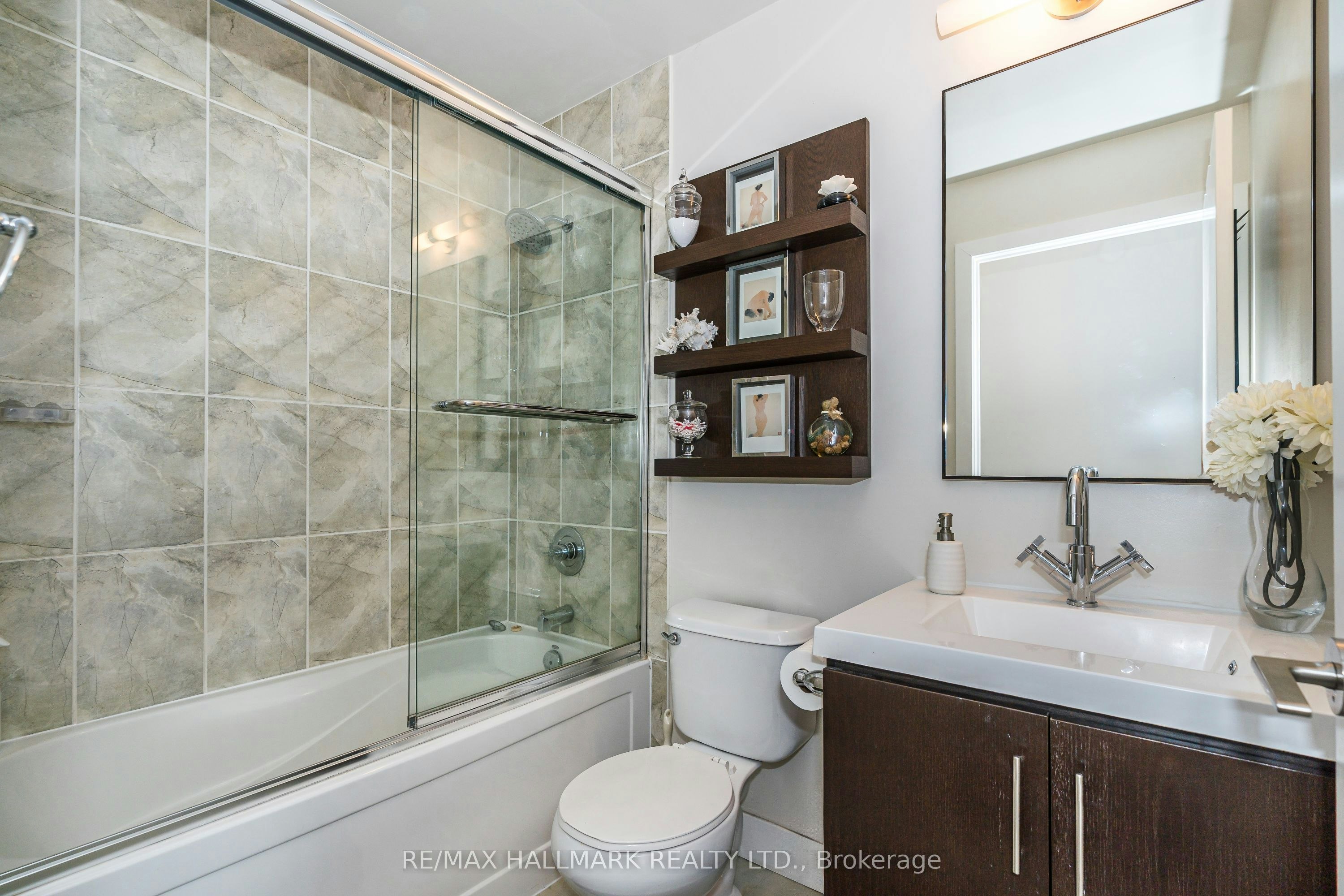 919-90 Stadium Road, Toronto, ON, M5V 3W5 - 19