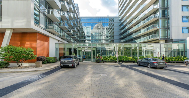 919-90 Stadium Road, Toronto, ON, M5V 3W5 - 9