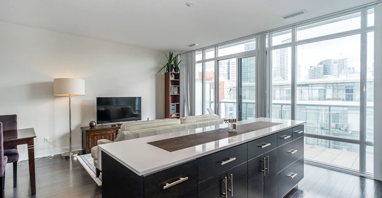 919-90 Stadium Road, Toronto, ON, M5V 3W5 - 31