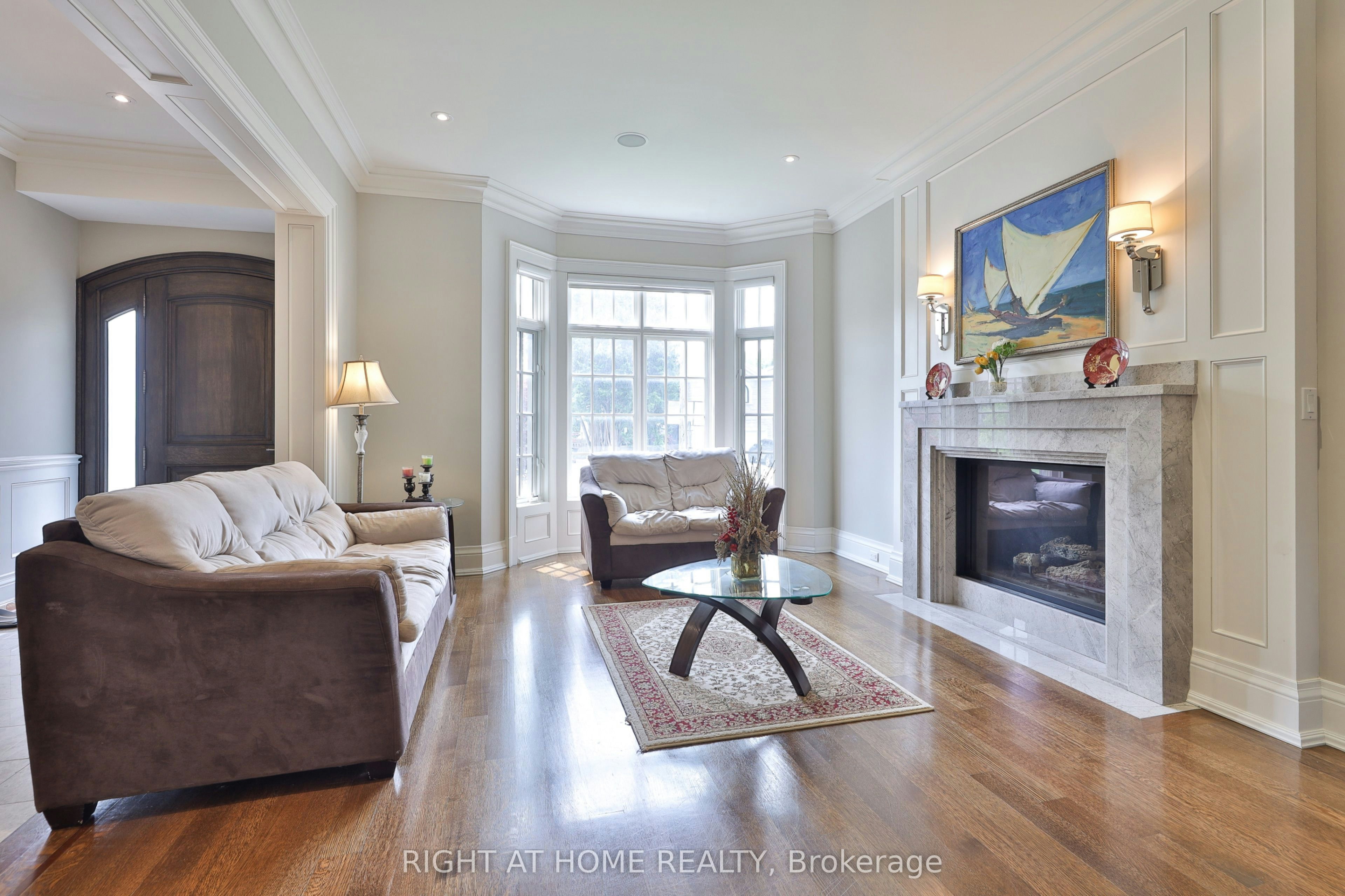154 Munro Boulevard, Toronto, ON, M2P 1C8 - 3