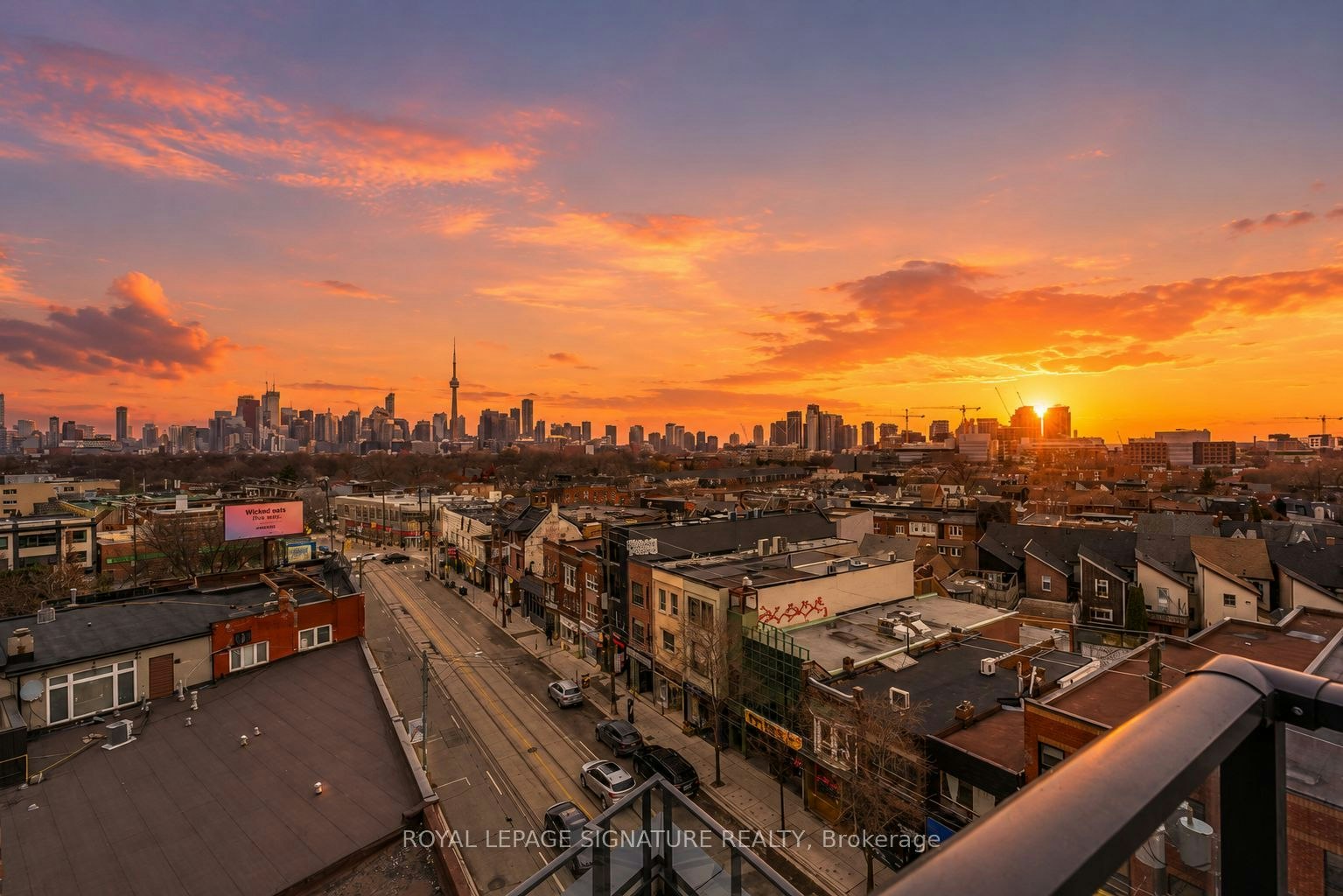 703-5 Lakeview Avenue, Toronto, ON, M6J 0H3