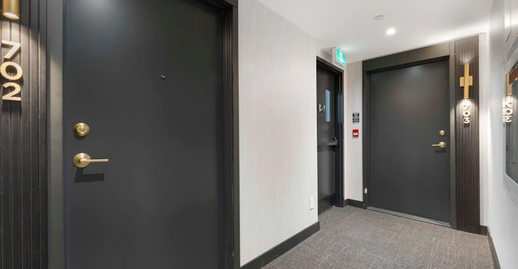703-5 Lakeview Avenue, Toronto, ON, M6J 0H3 - 10