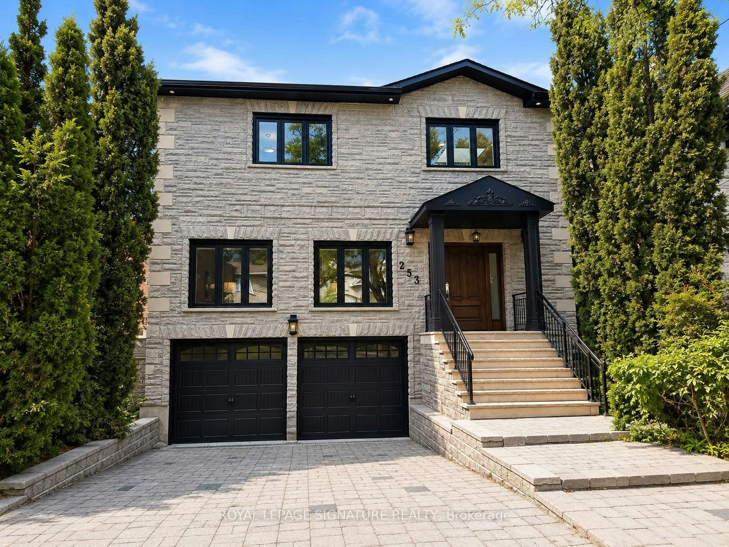 253 Byng Avenue, Toronto, ON, M2N 4L4