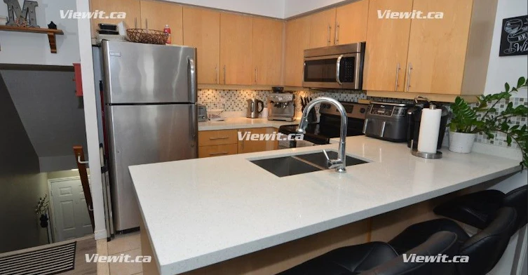 212-12 Sudbury Street, Toronto, ON, M6J 3W7 - 6