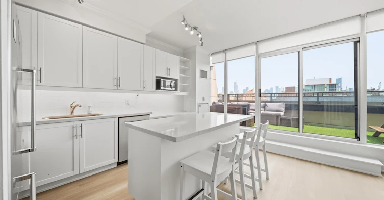 Ph14-308 Palmerston Avenue, Toronto, ON, M6J 3X9 - 13