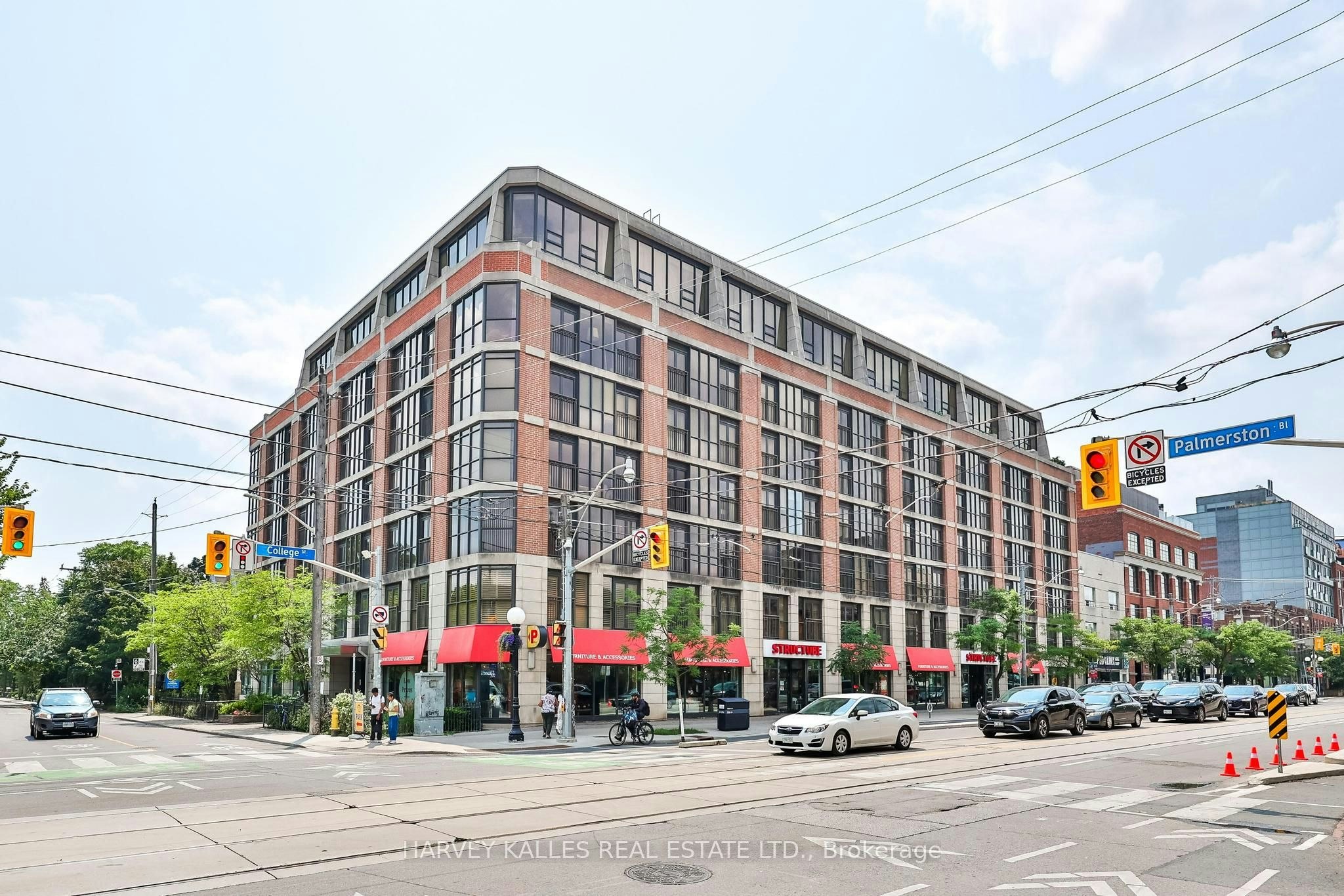 Ph14-308 Palmerston Avenue, Toronto, ON, M6J 3X9