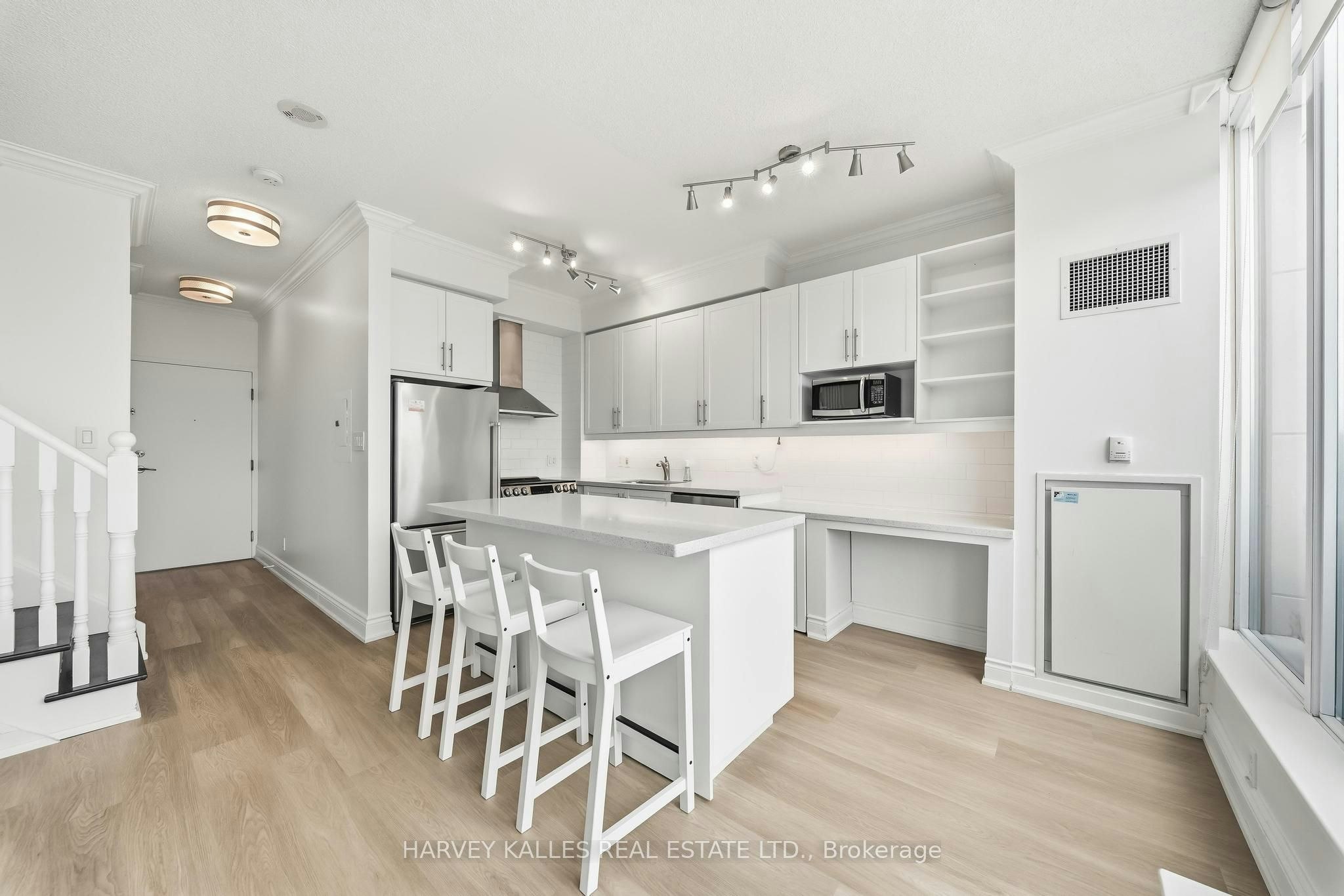 Ph14-308 Palmerston Avenue, Toronto, ON, M6J 3X9 - 9