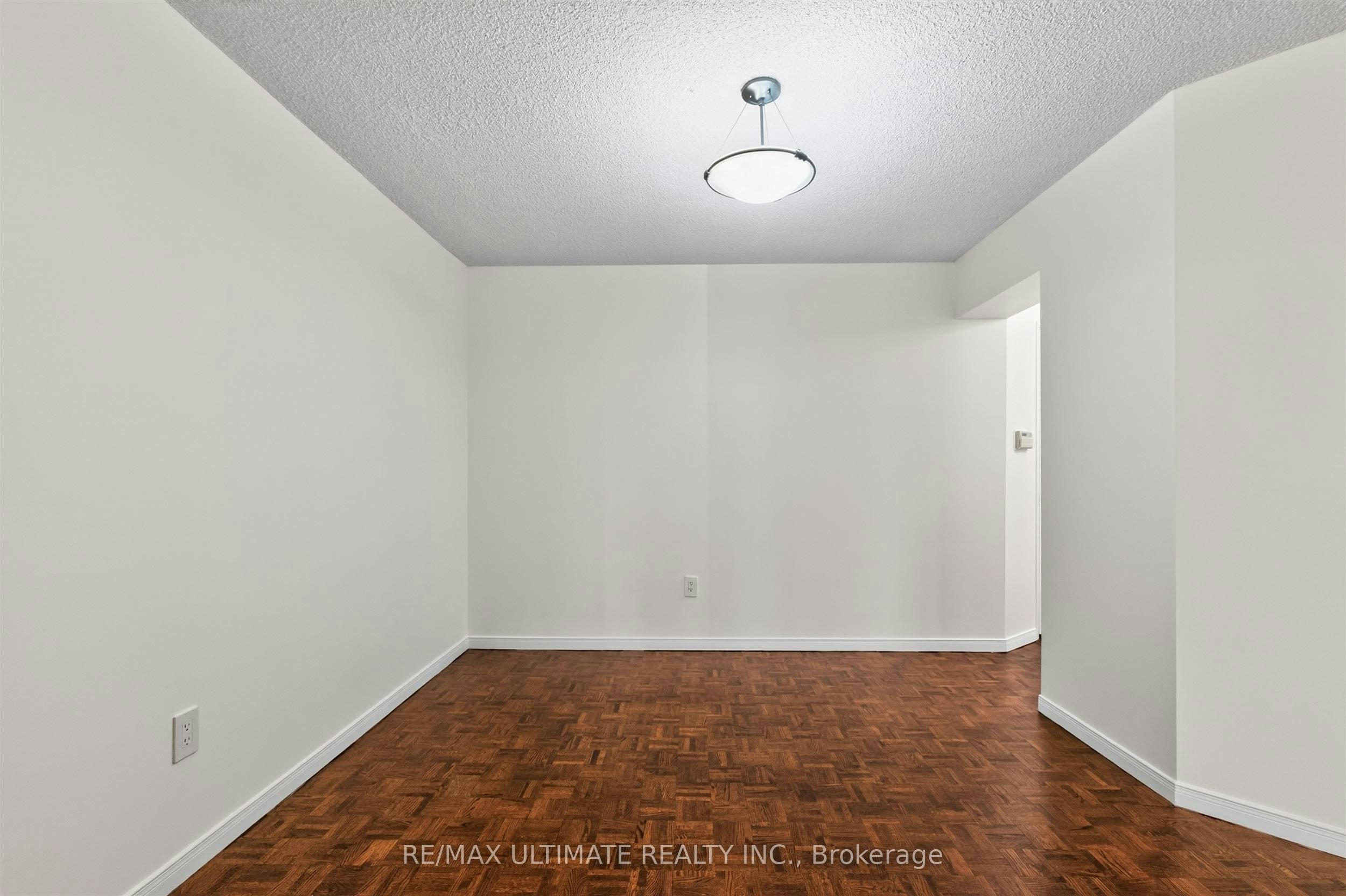 708-195 St Patrick Street, Toronto, ON, M5T 2Y8 - 8