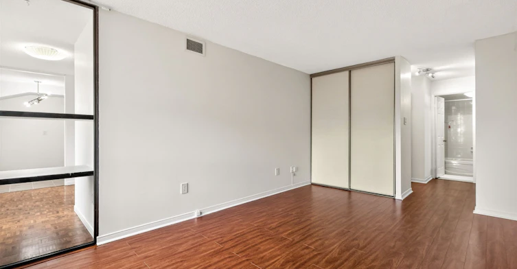 708-195 St Patrick Street, Toronto, ON, M5T 2Y8 - 20