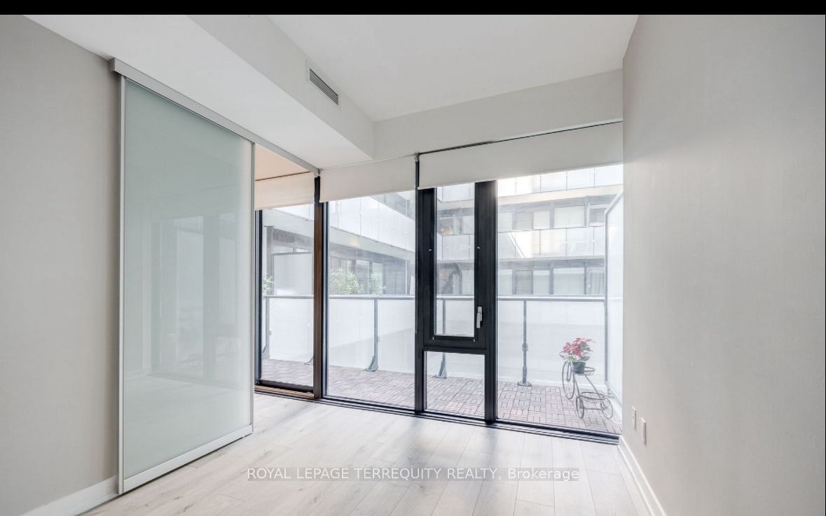 330-161 Roehampton Avenue, Toronto, ON, M4P 0C8 - 5