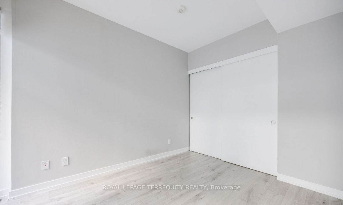 330-161 Roehampton Avenue, Toronto, ON, M4P 0C8 - 3