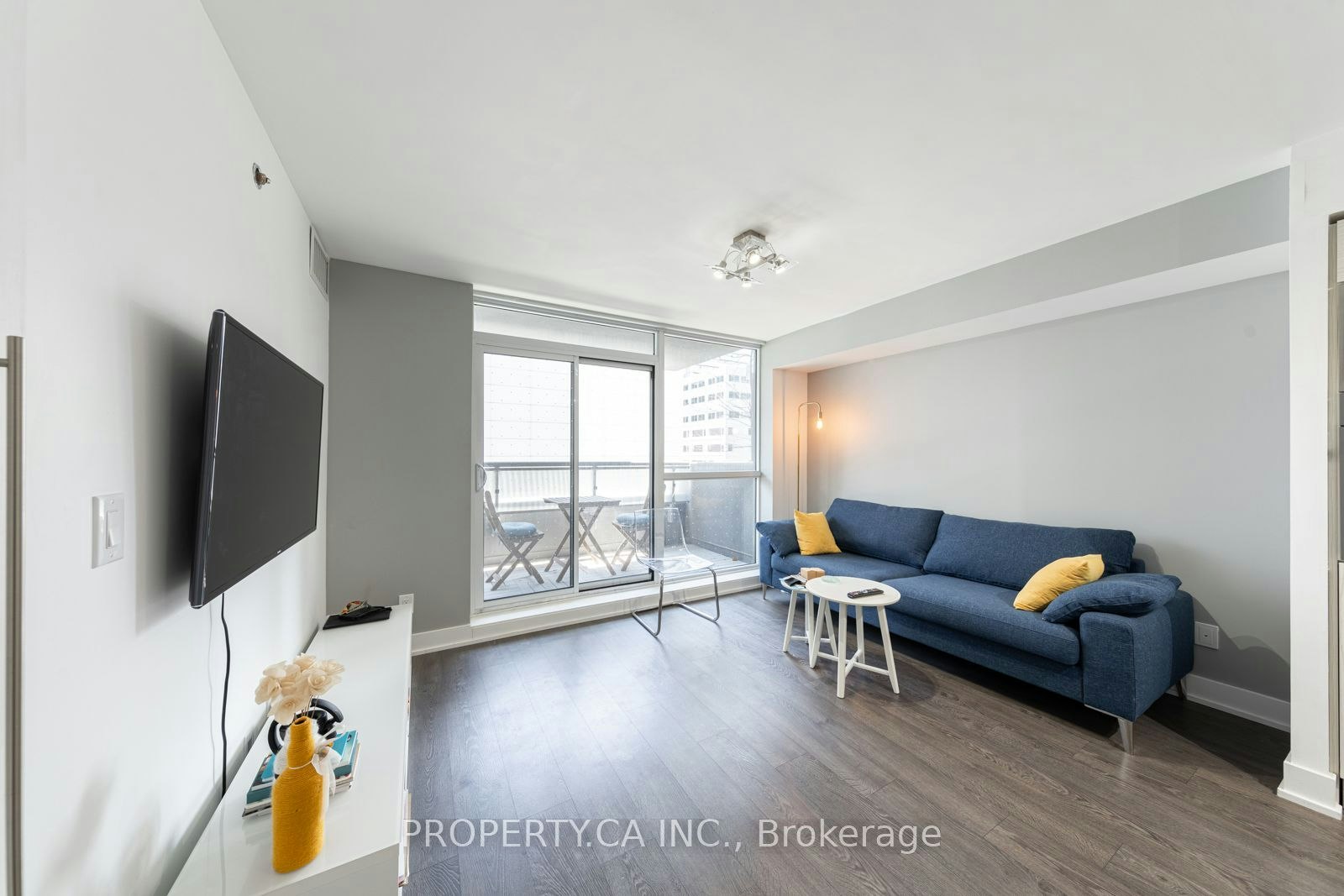411-318 Richmond Street W, Toronto, ON, M5V 1X2 - 15